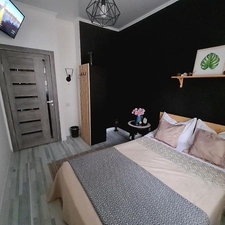 Halal-Apartamenty Рядом Трц Megaalma-Ata Almaty Exterior photo